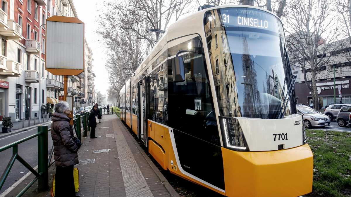 Immagine di Attaccati al tram, che resta un mezzo ottimo per muovesi in città