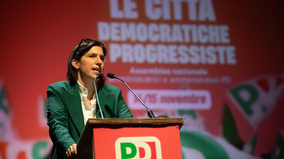 Immagine di I tre anni della segreteria Schlein, il miglior asset possibile per Meloni & Co.