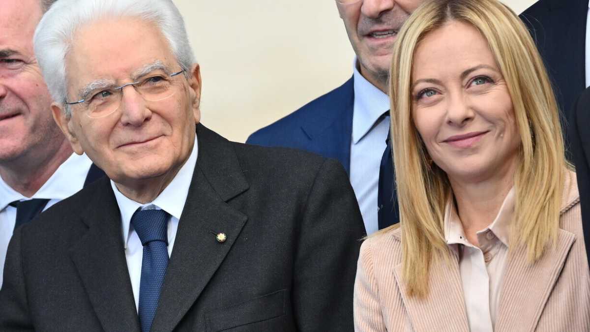 Immagine di La sintonia tra Meloni e Mattarella: "Non entriamo in guerra". La smentita di una trattativa con l'Iran