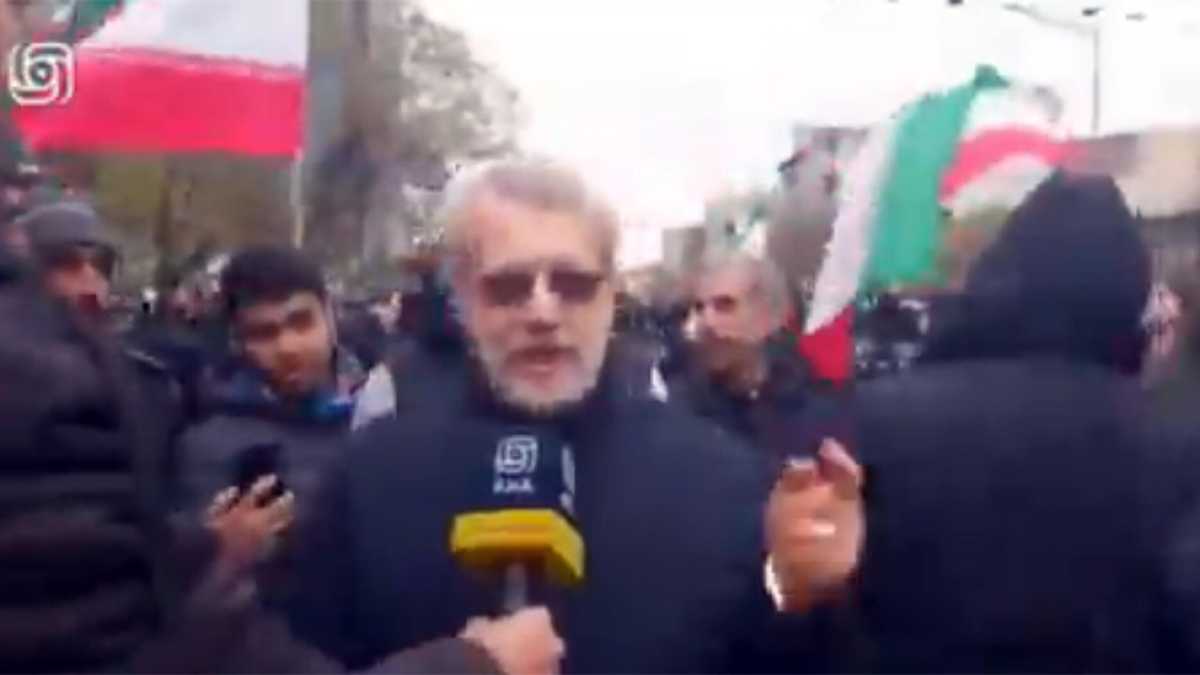Immagine di Il nocciolo duro del regime iraniano si fa bastare i messaggi smozzicati per credere alla sopravvivenza