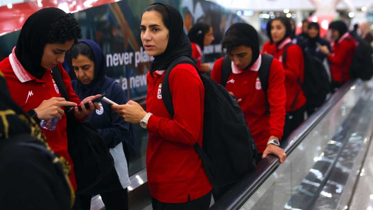 Immagine di La protesta delle calciatrici iraniane e il silenzio che sfida gli ayatollah