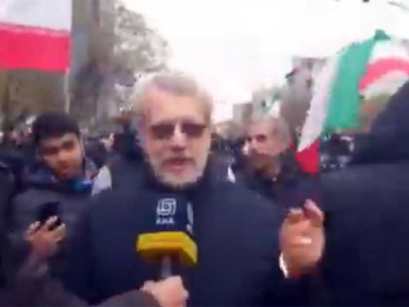Il nocciolo duro del regime iraniano si fa bastare i messaggi smozzicati per credere alla sopravvivenza