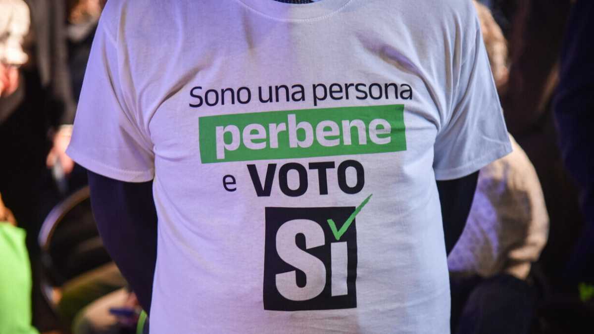Immagine di Il gran tradimento dei chierici del Sì