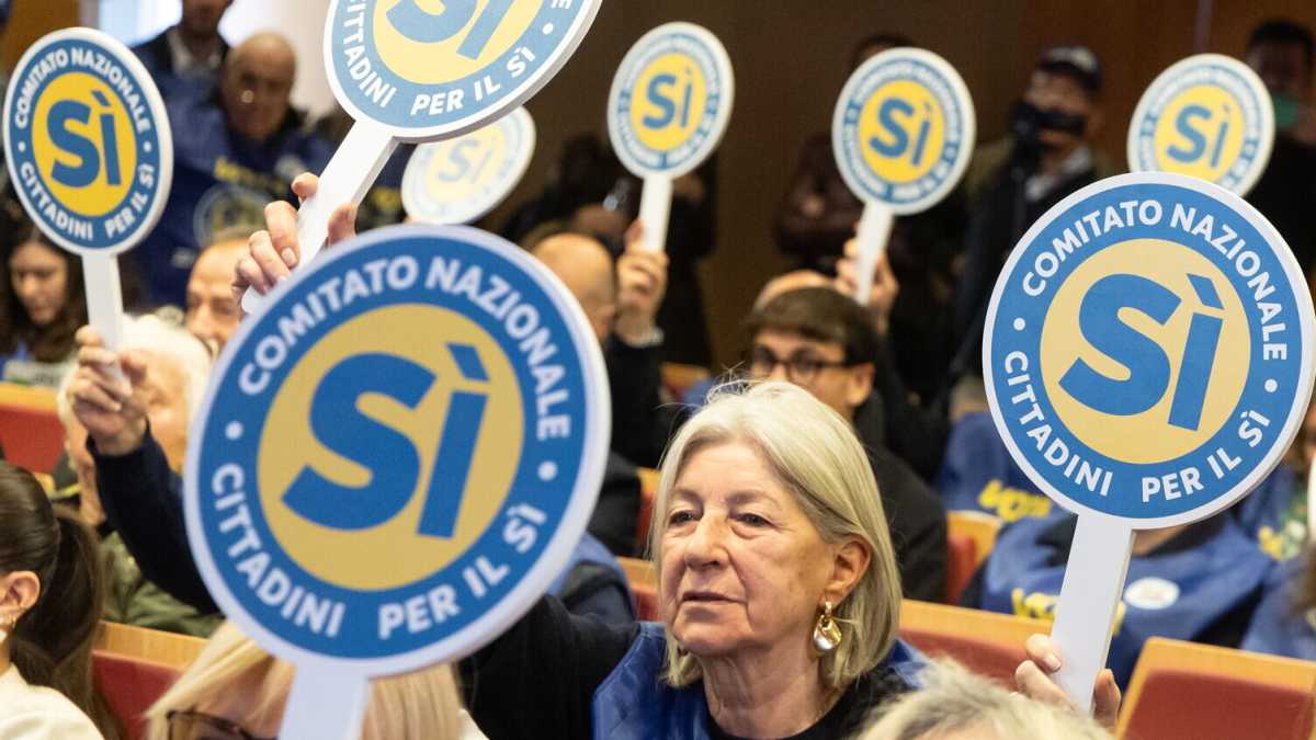 Immagine di La slavina prodiana. Magistrelli, De Castro e Papini: gli ulivisti per il Sì