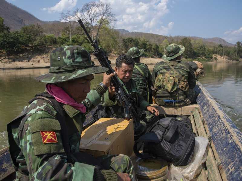 L'India arresta sei ucraini con l'accusa di aver aiutato le milizie etniche in Myanmar