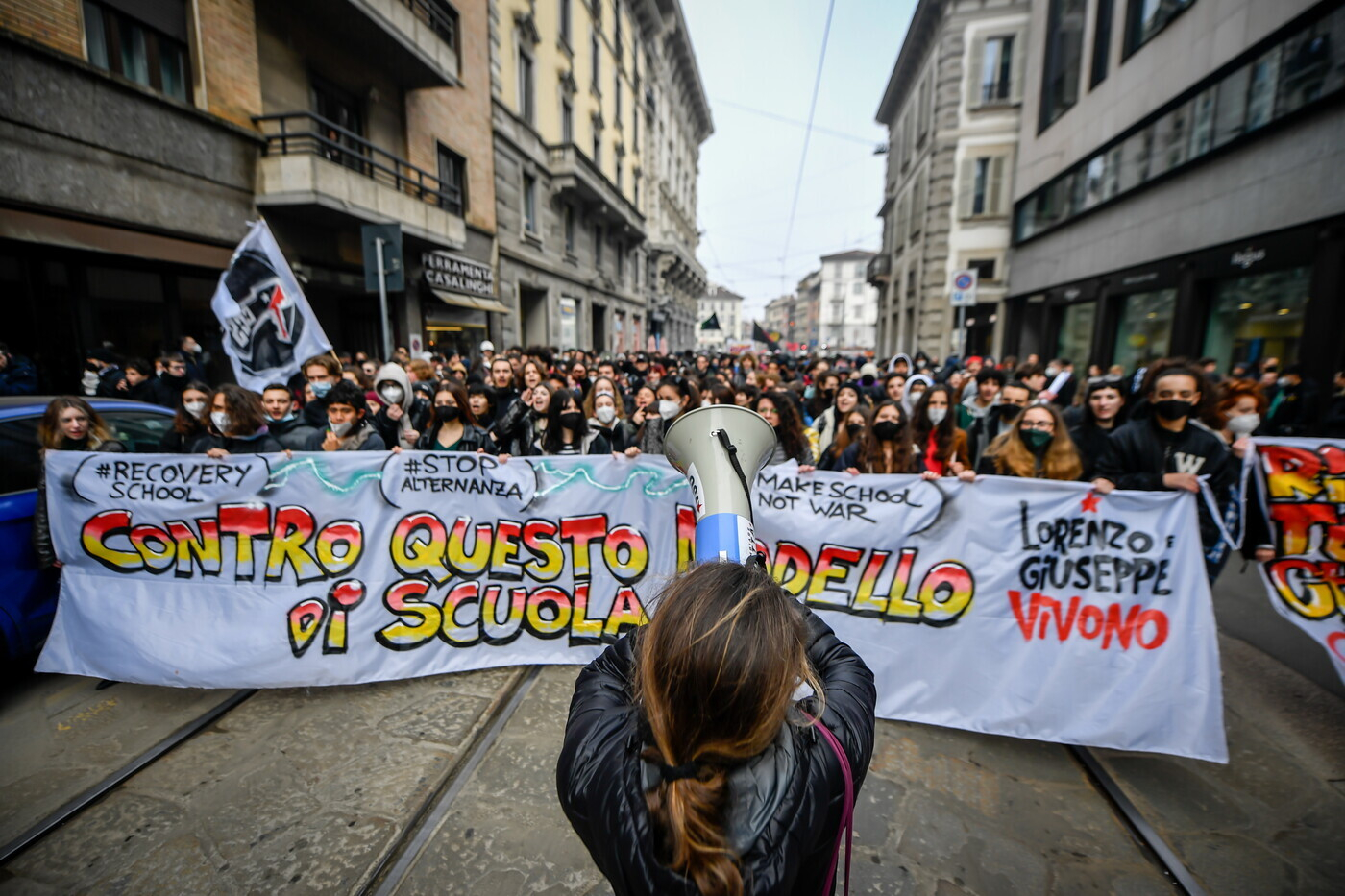 Milano. Manifestazione degli studenti (Foto LaPresse/Claudio Furlan)