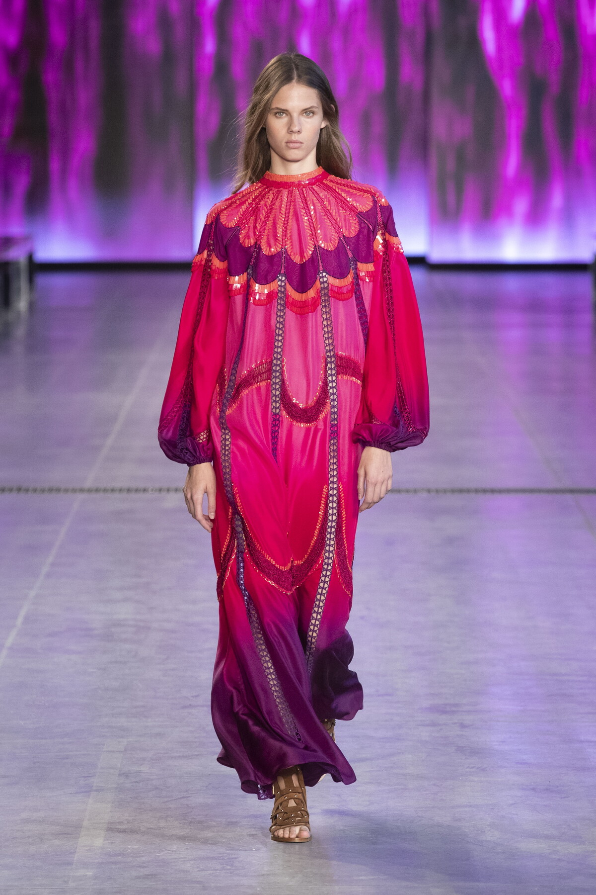 Alberta Ferretti Sfilata PE20