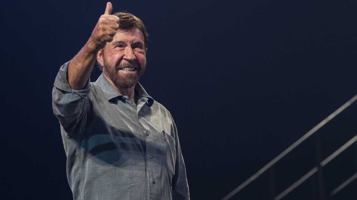 Immagine di I “Chuck Norris Facts” pare non gli piacessero, ma la sua carriera è stata un successo