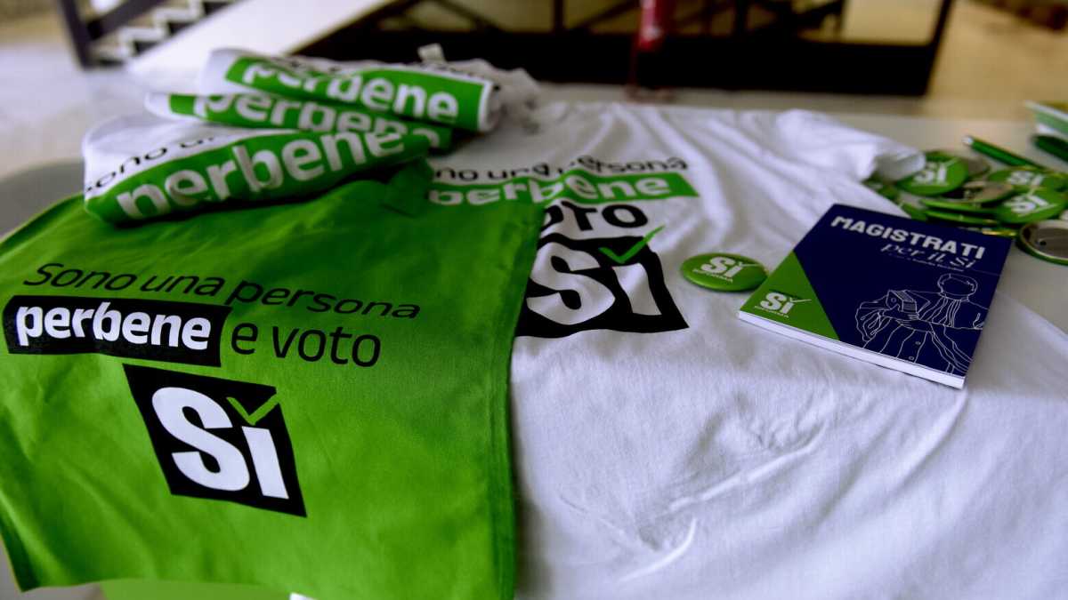 Immagine di Un bel Sì contro la gogna