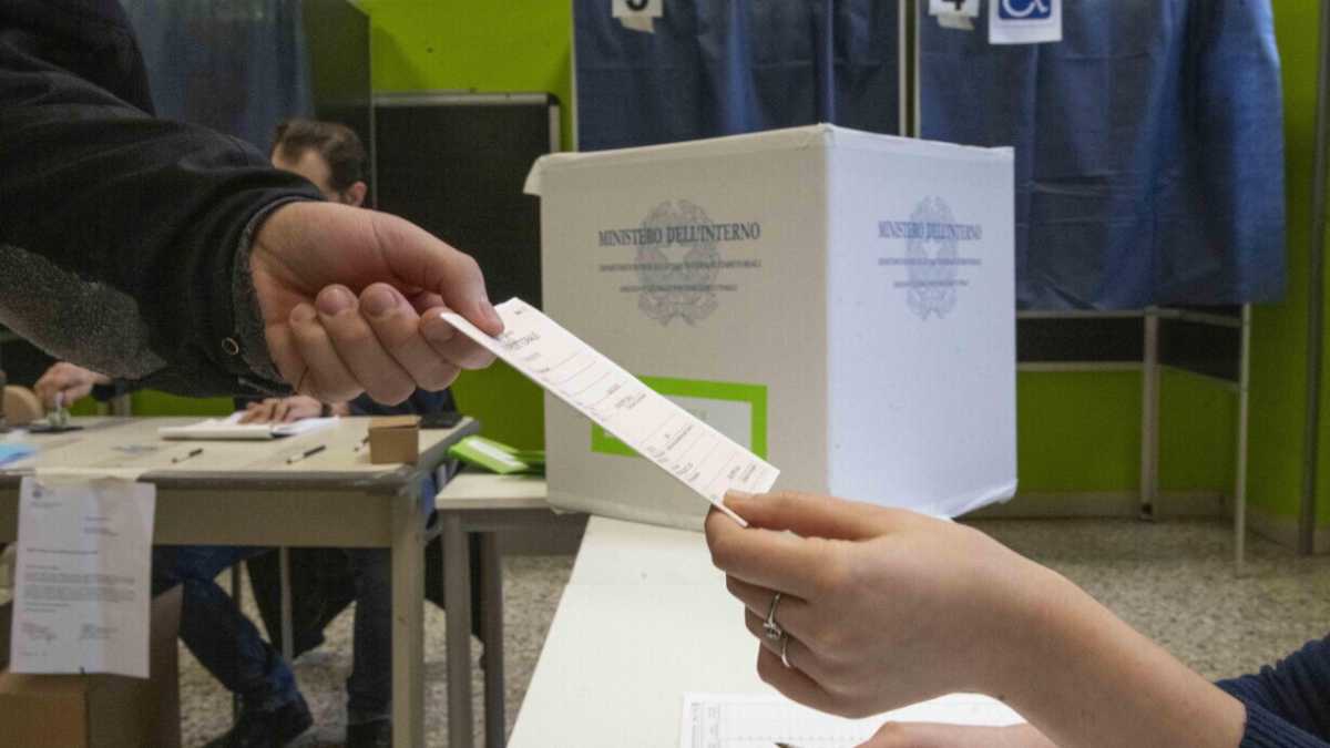 Immagine di L'affluenza parziale al referendum sulla giustizia supera il 38 per cento