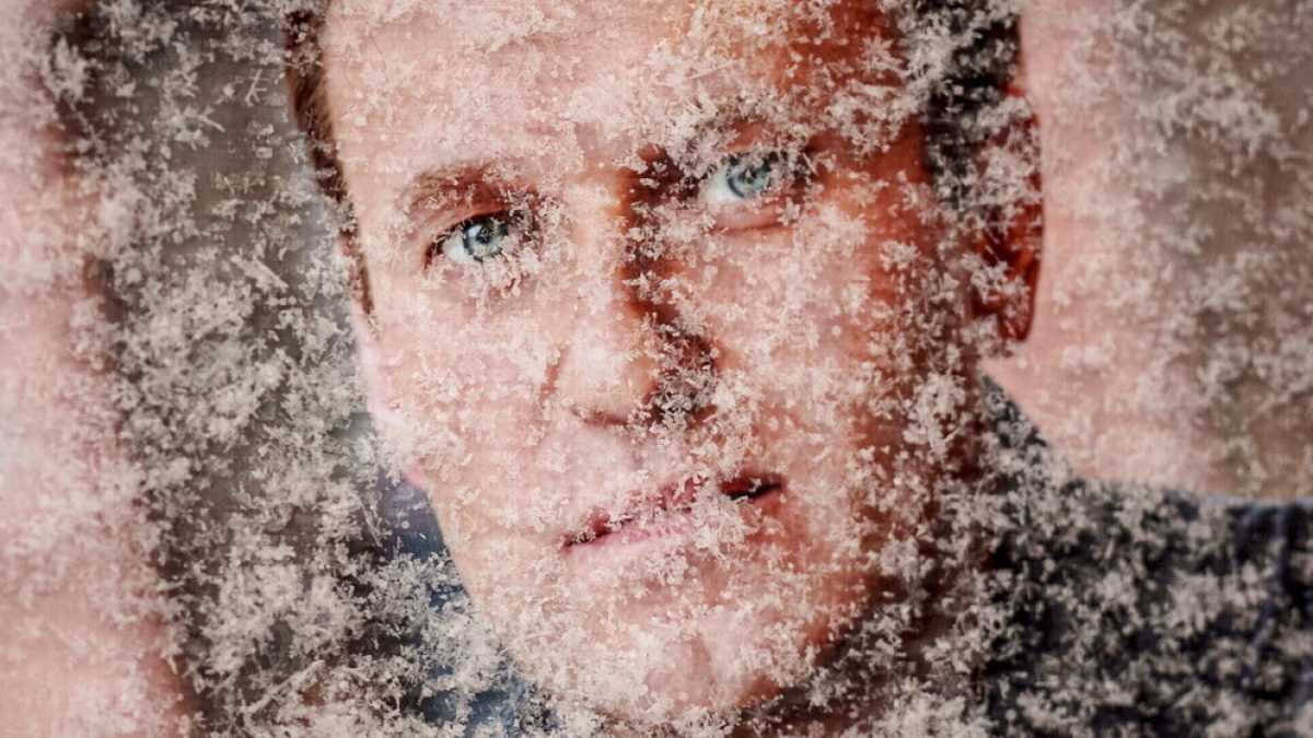 Immagine di Una gondola con la gigantografia di Navalny a Venezia: chi dice sì alla flotilla fogliante