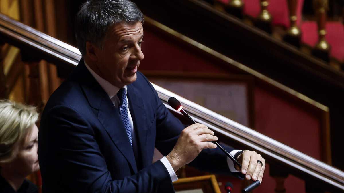 Immagine di Renzi chiede le dimissioni di Meloni dopo il referendum: "Ha perso il tocco magico, non può fare finta di nulla"