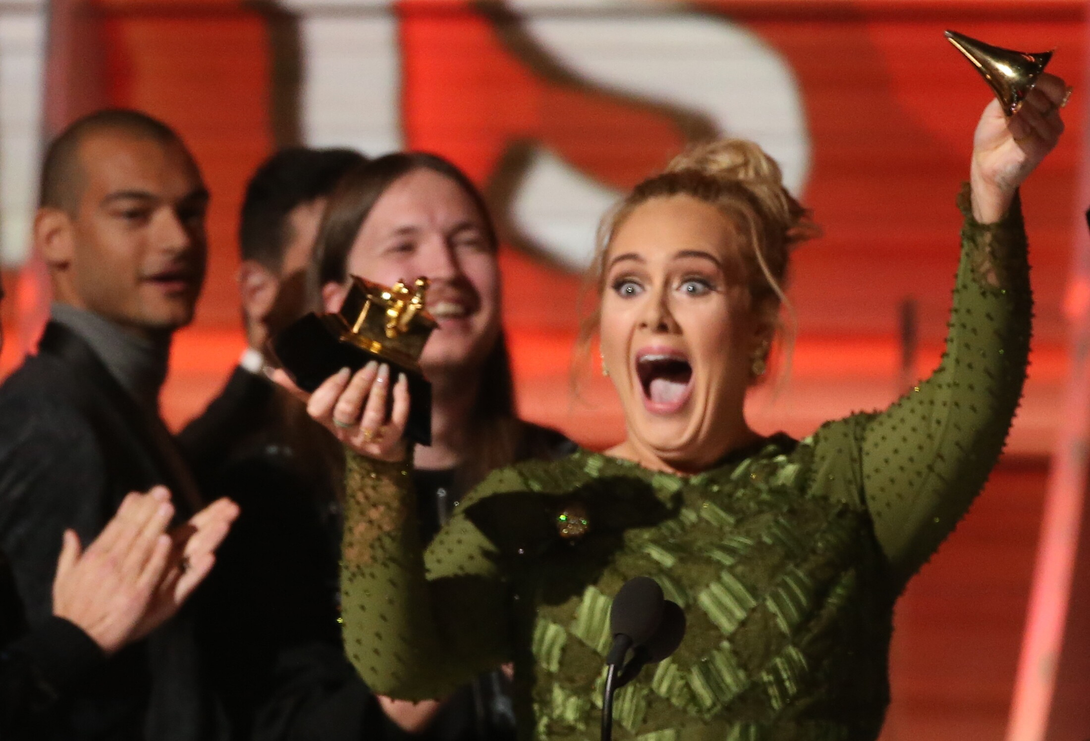 Adele protagonista dell'edizione 2017 dei Grammy