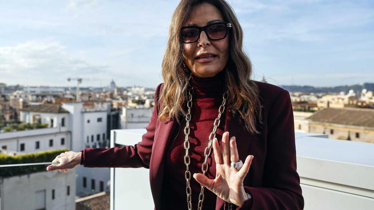 Immagine di Santanchè, orgoglio e pregiudizio. Le dimissioni della ministra