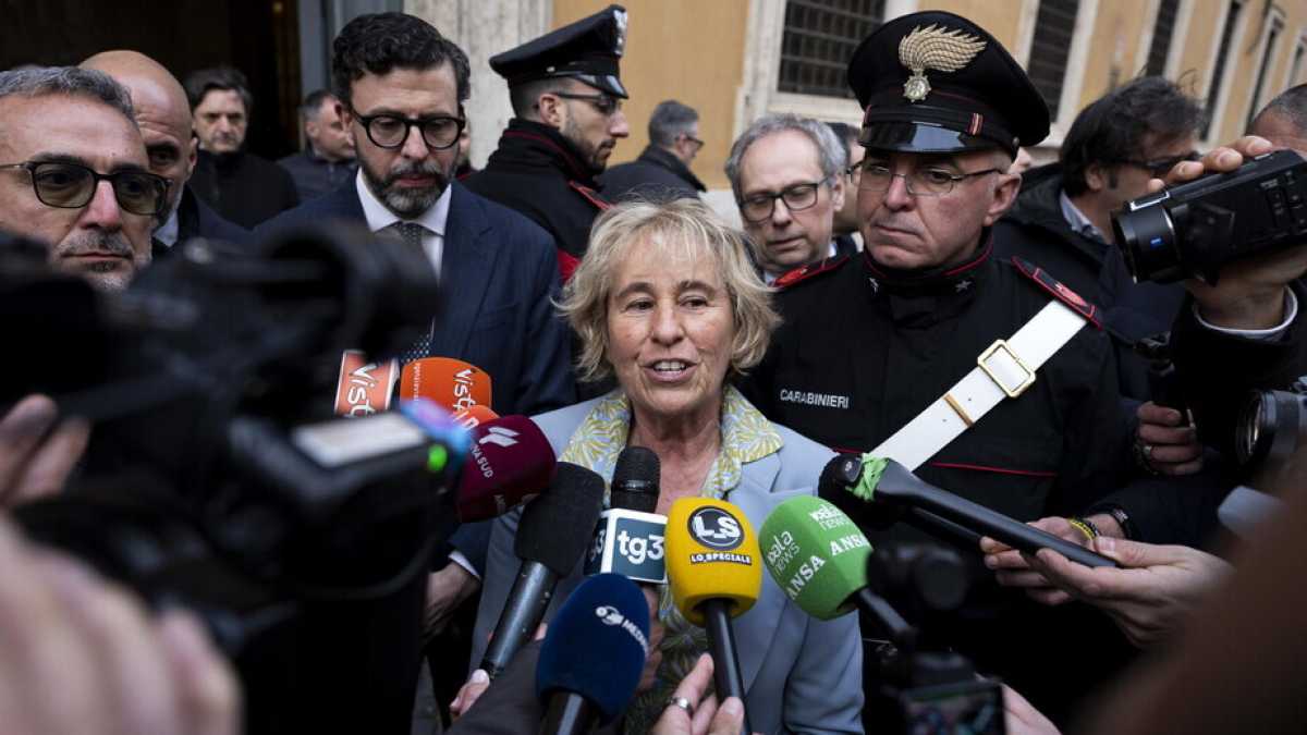 Immagine di La regia di Marina Berlusconi. Avvicendamento Gasparri-Craxi al Senato. Tajani più debole