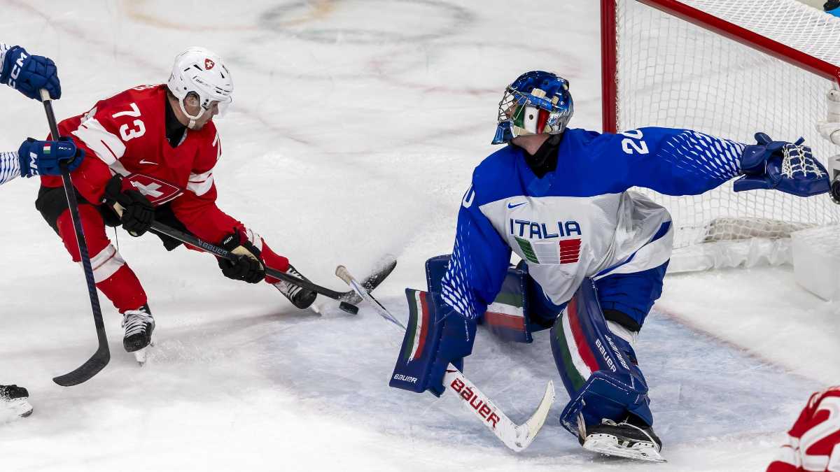 Immagine di Damian Clara, il portiere che voleva scappare dal ghiaccio