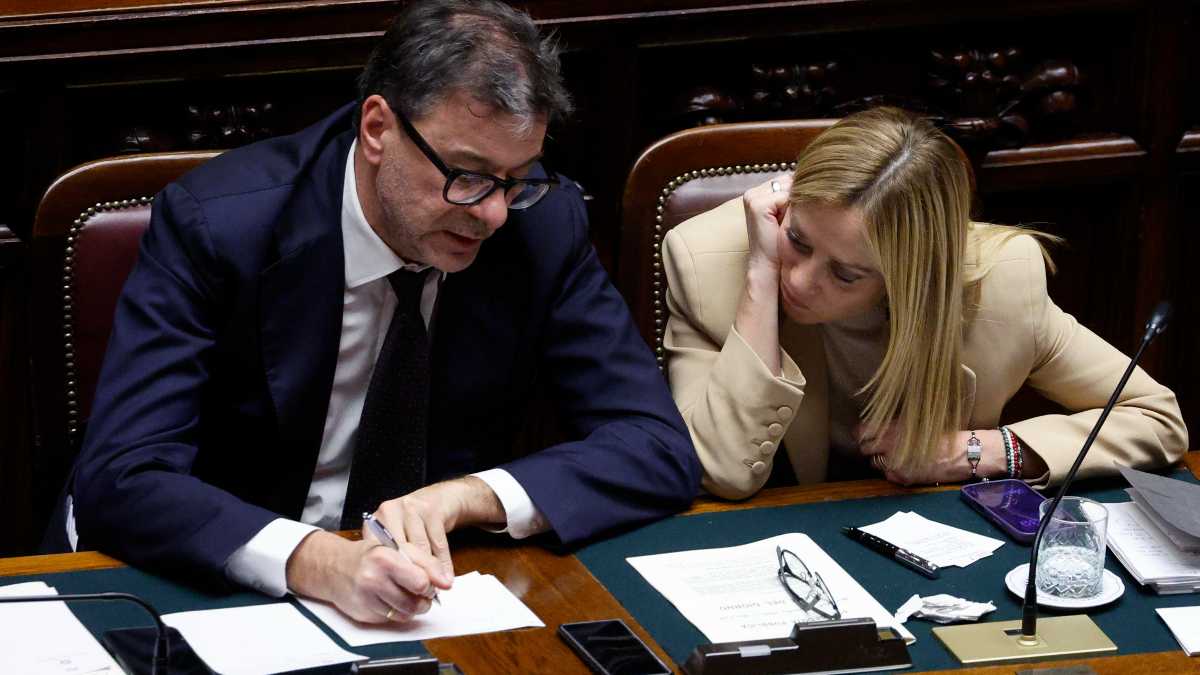 Immagine di L’economia rallenta. Ma per non vanificare 3 anni di risanamento serve l’opposto di bonus elettorali