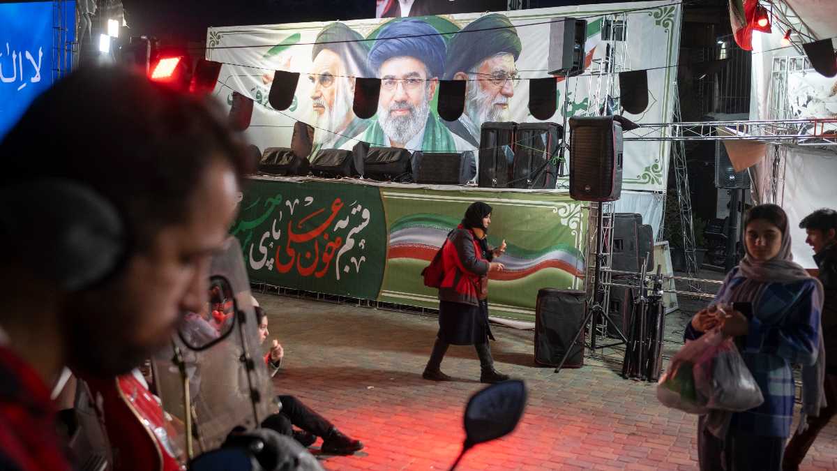 Immagine di Un mese di guerra contro il regime di Teheran