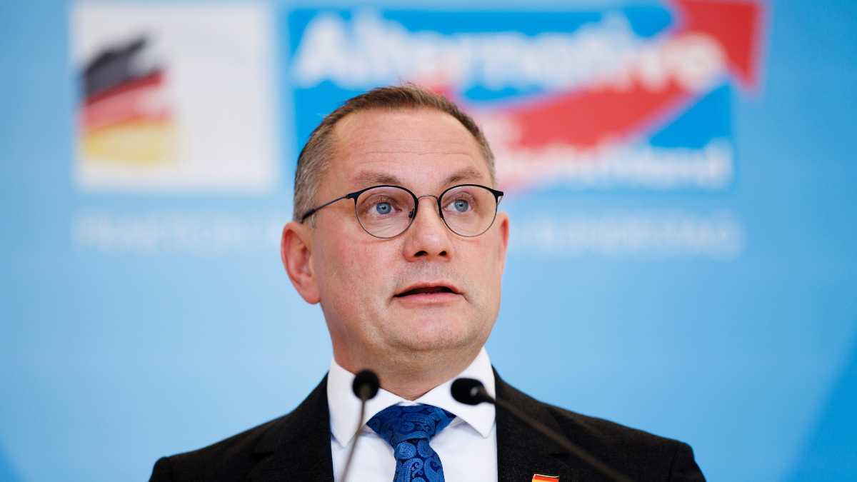 Immagine di Il leader dell’AfD volta le spalle a Trump: via le truppe americane dalla Germania