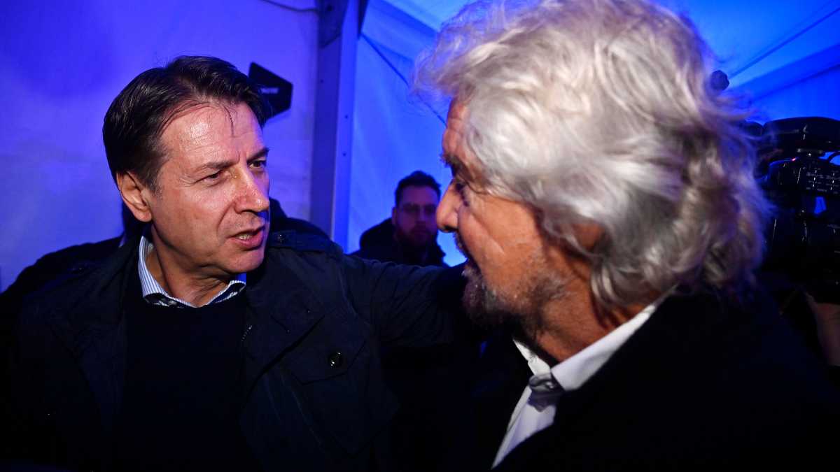 Immagine di Grillo rivuole il simbolo del M5s. Ma non c’è la richiesta di sospensiva