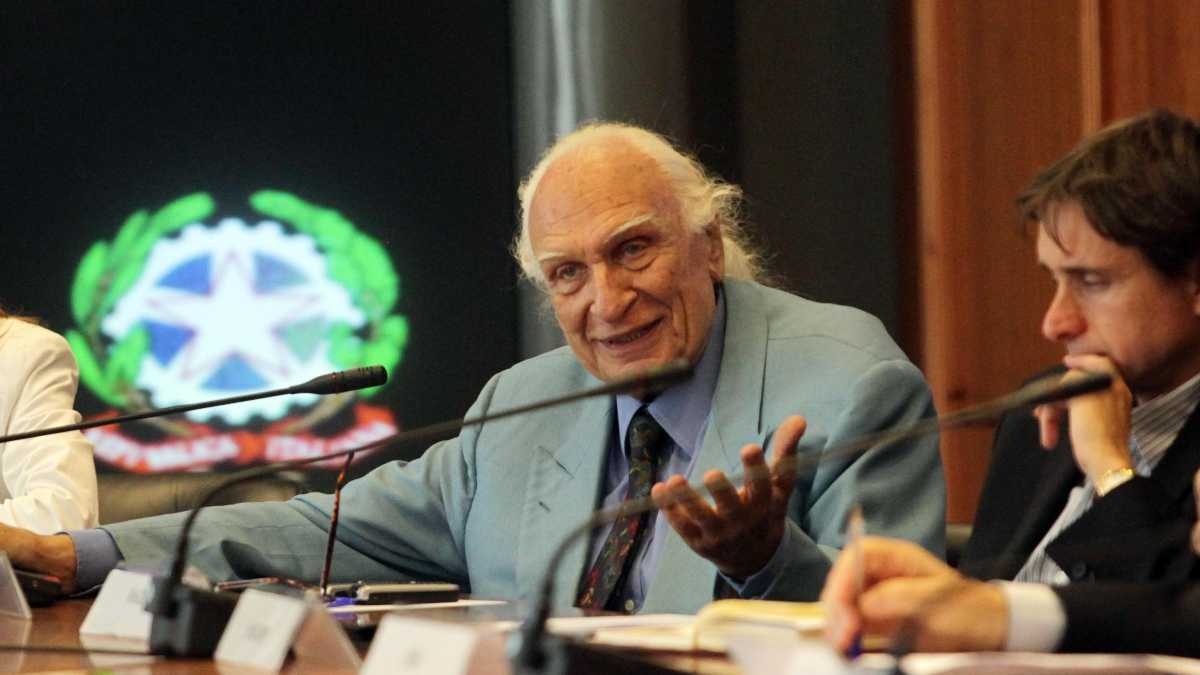 Immagine di Ci vorrebbe un Pannella a Gerusalemme. E una moratoria, subito