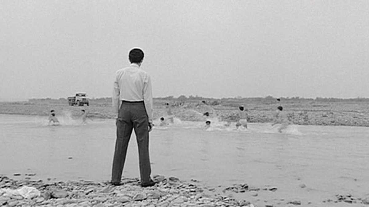 Immagine di "Bertolucci A-Z" è un libro che fa male a chi detesta la nostalgia