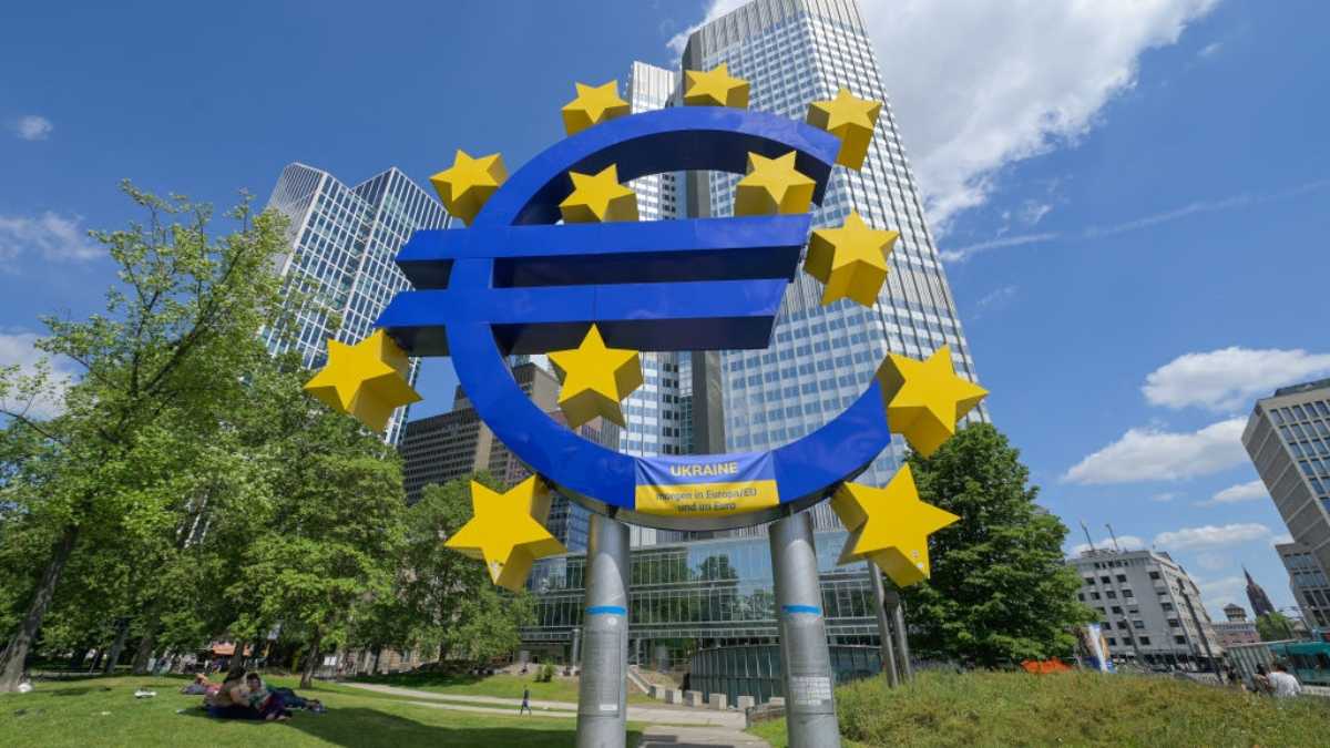 Immagine di Effetto Iran, la Bce ricalibra le previsioni: inflazione al 3,1 per cento e crescita più debole