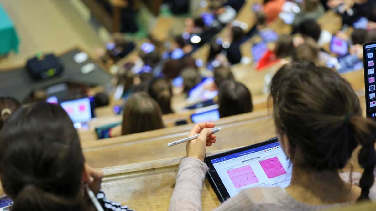 Immagine di Sempre più giovani (e sempre più preparati) lasciano l'Italia