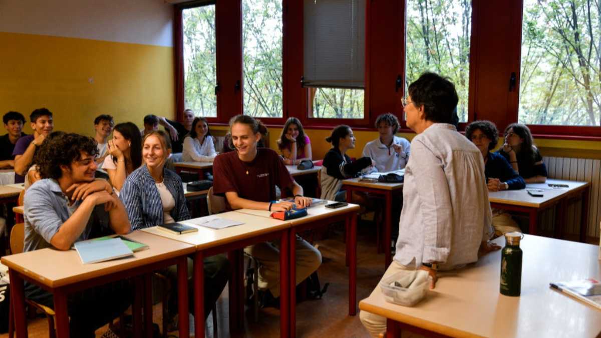 Immagine di La bella notizia del contratto scuola lo è solo a metà, serve una riforma fiscale che non c’è