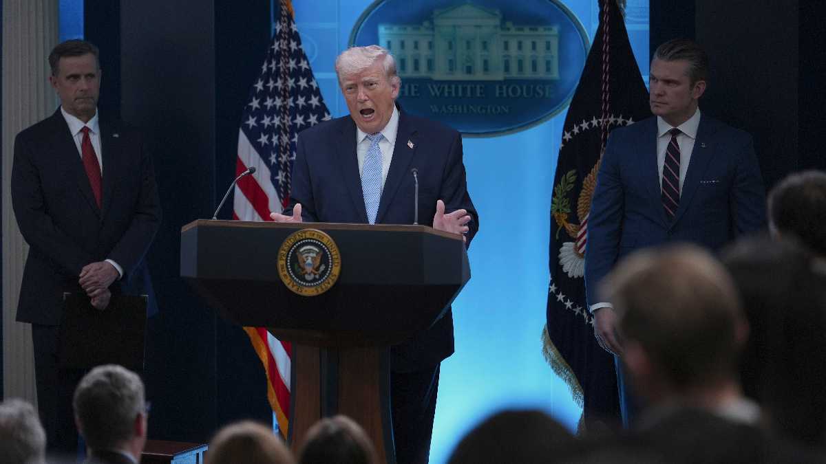 Immagine di I negoziati e la missione di salvataggio dei piloti. Trump e l'ultimatum all'Iran