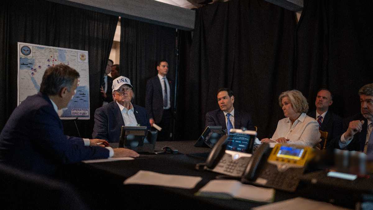 Immagine di Nella situation room di Trump. Così ha dato il via libera alla guerra all’Iran