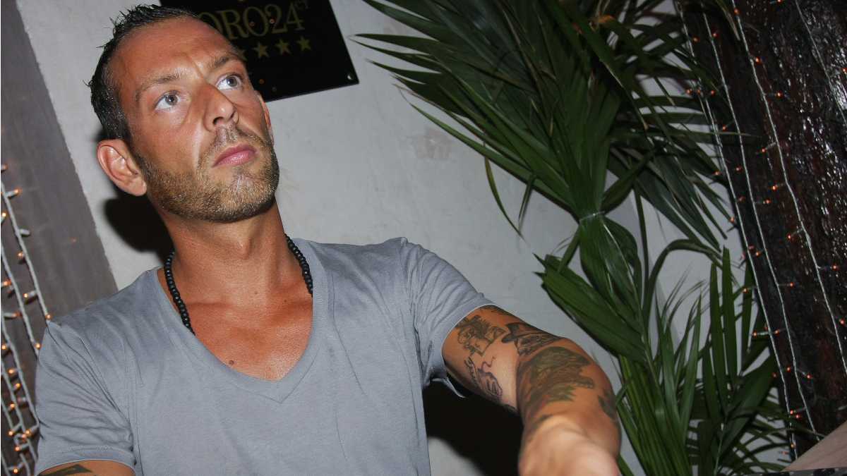 Immagine di Una storia di vero esibizionismo e finto divertimento