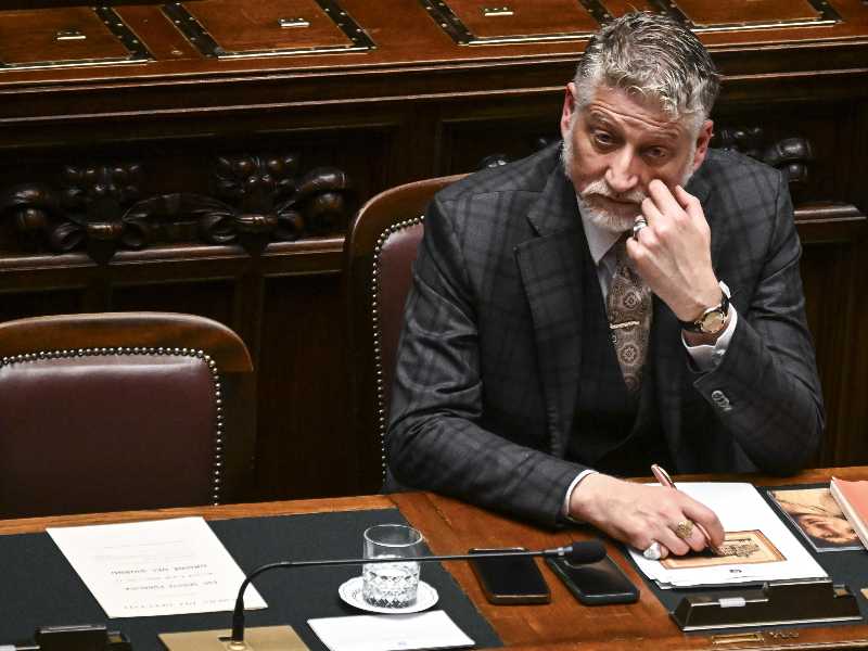 Il ministro della Cultura, Alessandro Giuli, durante il question time alla Camera, Roma, 8 aprile 2026. ANSA/RICCARDO ANTIMIANI