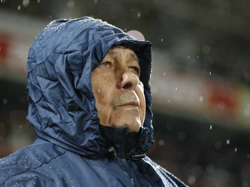epa12534336 Romania's head coach Mircea Lucescu looks on ahead of the FIFA World Cup 26 UEFA qualifier between Romania and San Marino in Ploiesti, Romania, 18 November 2025.  EPA/ROBERT GHEMENT