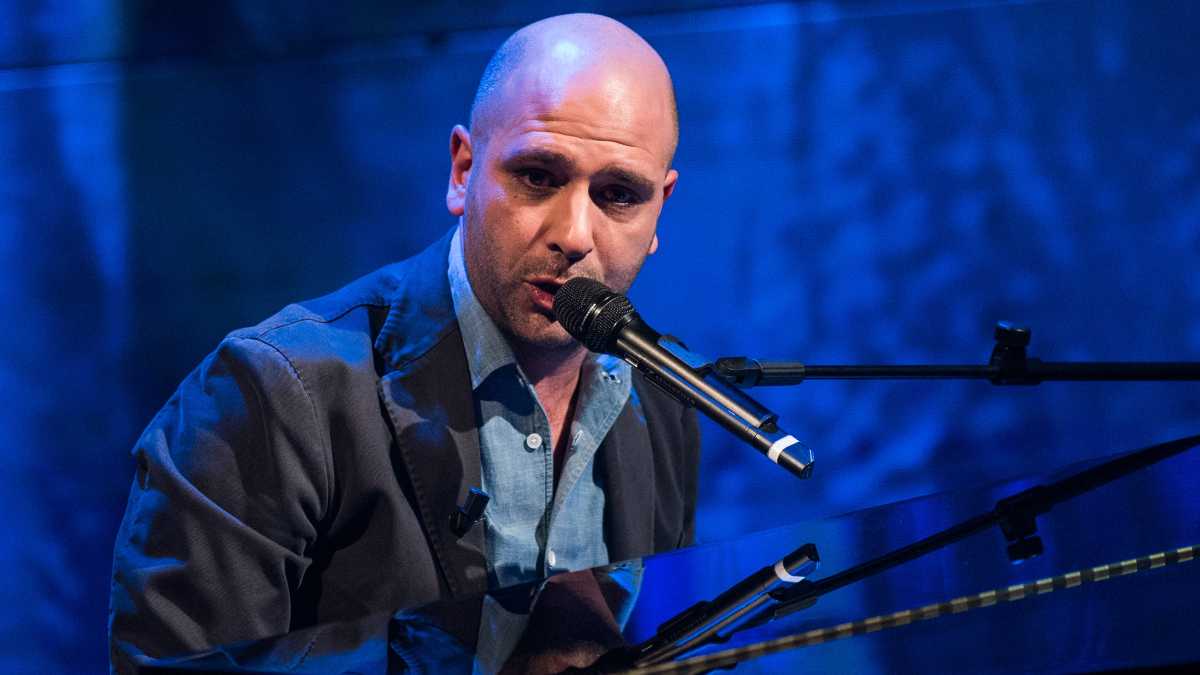 Immagine di Vivere da cristiani: come trovare la quadra in Zalone e Pif