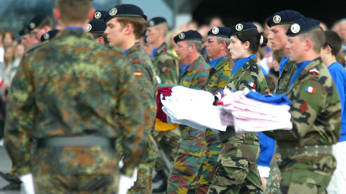 Immagine di Contro le ipocrisie sulla difesa europea