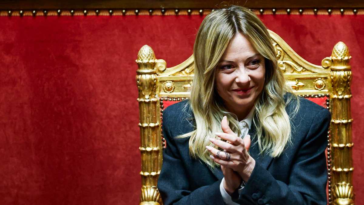 Immagine di Meloni tira dritto