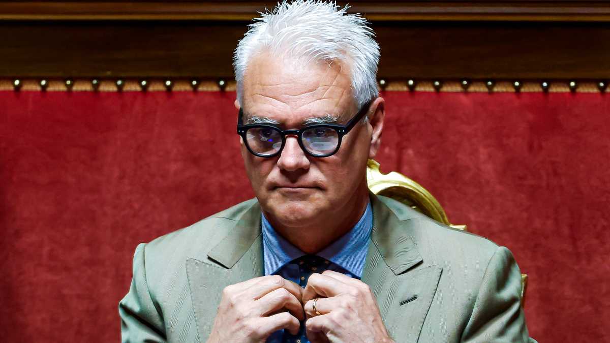 Immagine di Zangrillo: “Un sollievo l'Ungheria non più allineata a Putin. Trump contro il Papa? Imbarazzante”