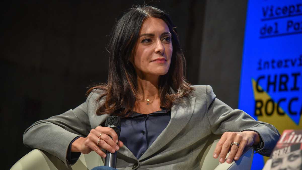 Immagine di Picierno scrive a Meloni: "L'Italia sanzioni i media russi"