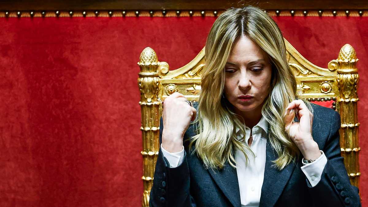 Immagine di La stoccata di Meloni a Descalzi: "Riaprire al gas russo? Attenzione". E su Israele: "Sospeso rinnovo intesa difesa"