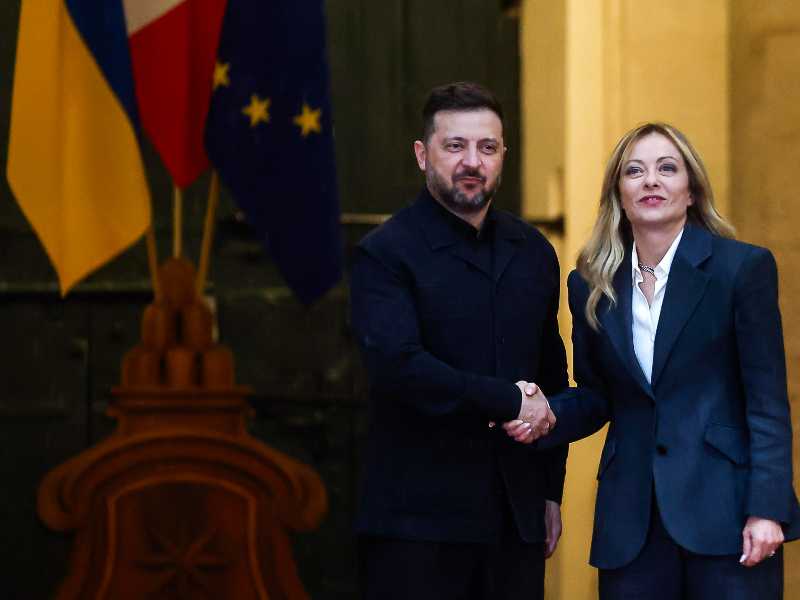 Italian Prime Minister Giorgia Meloni receives Ukraine's President Volodymyr Zelensky, during a meeting at Palazzo Chigi, in Rome, Italy, 15 April 2026. ANSA/ANGELO CARCONI