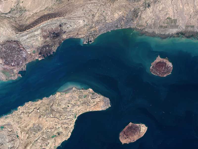Gli Stati Uniti fermano sei navi. Come funziona il blocco navale a Hormuz
