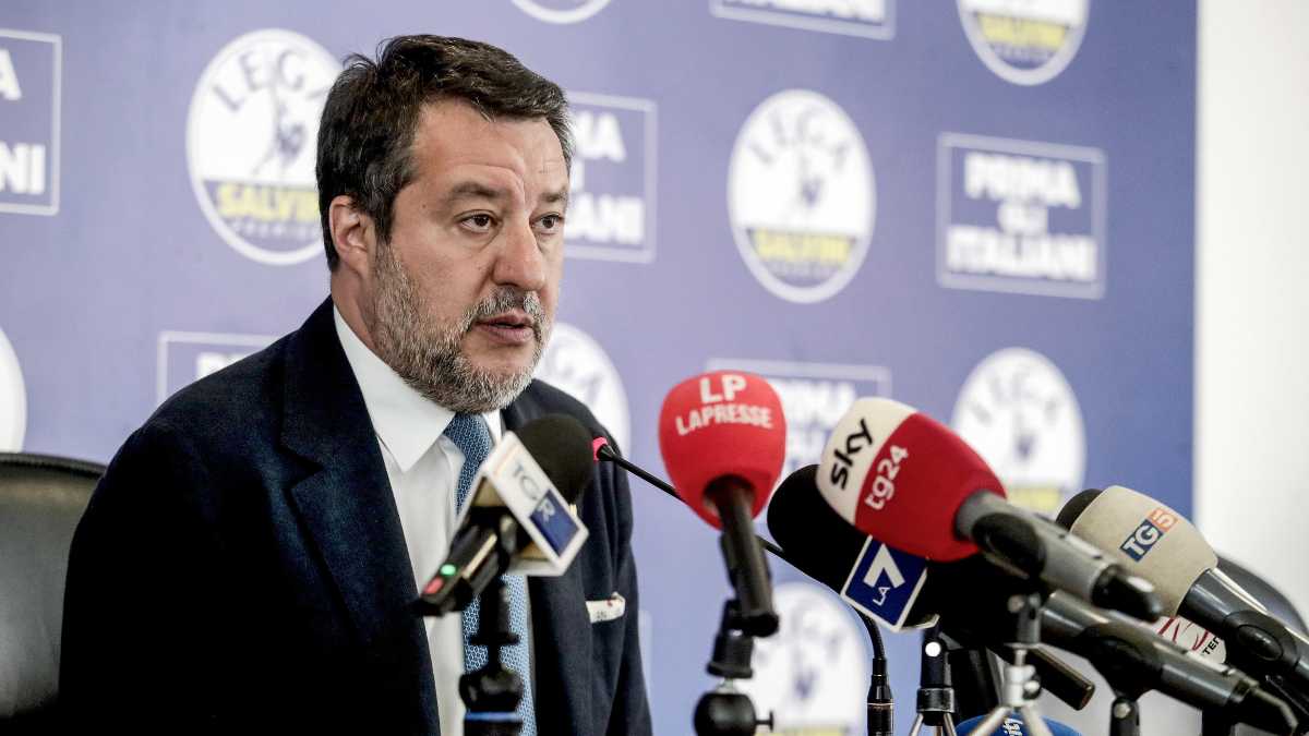 Immagine di Tra Remigration e Tel Aviv, un doppio estremismo schiaccia la politica