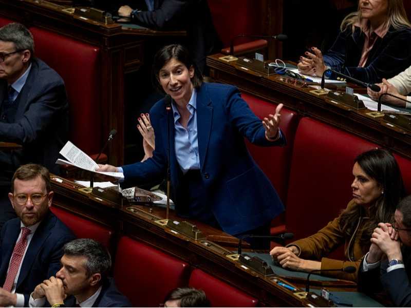 La segretaria del Partito Democratico Elly Schlein alla Camera (foto di Antonio Masiello/Getty Images)