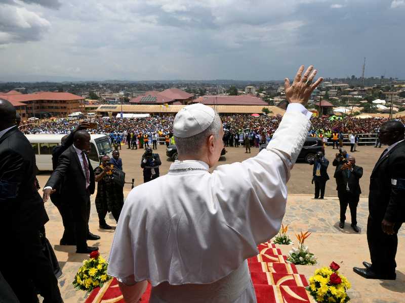 Il Papa nel suo viaggio in Camerun