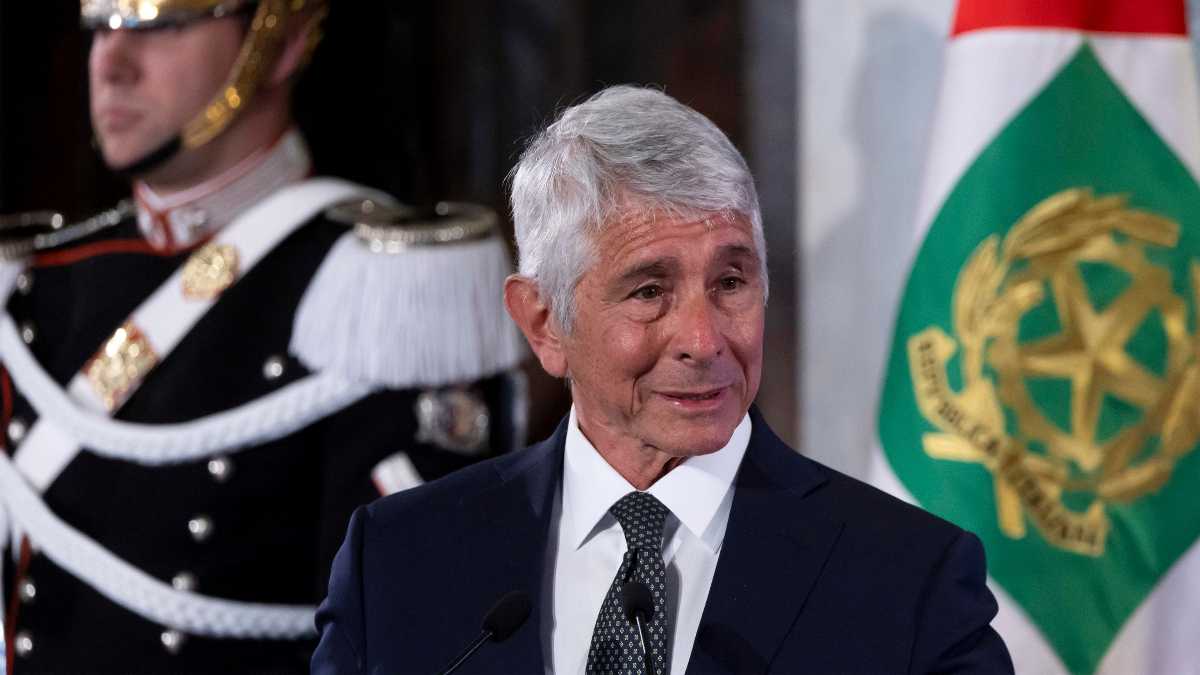 Immagine di Soltanto la politica può aiutare il calcio a salvarsi