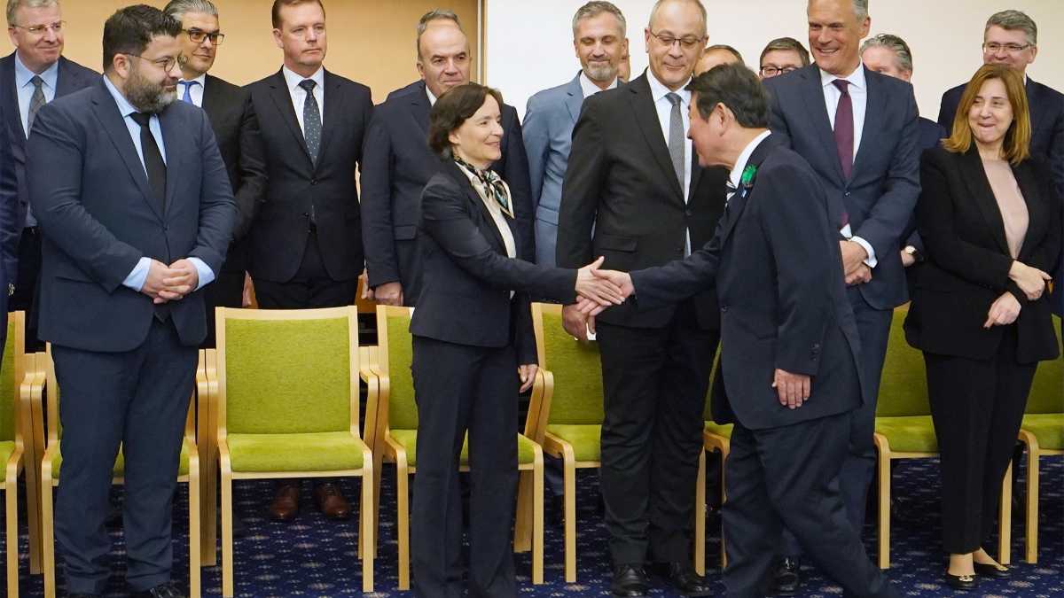 Immagine di Gli ambasciatori Nato volano per la prima volta a Tokyo e Seul per scacciare i fantasmi di Trump