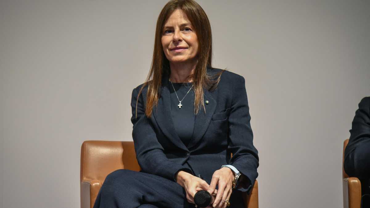 Immagine di Il caso della buonuscita di Di Foggia: chiede 7 milioni di euro per Terna, ma è stata indicata a Eni