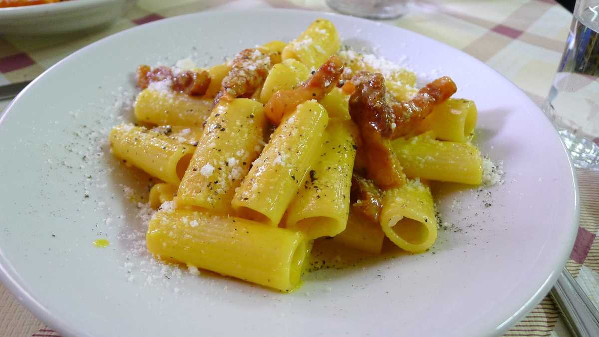 Immagine di San Bassano liberaci dalla carbonara e dalla cheesecake