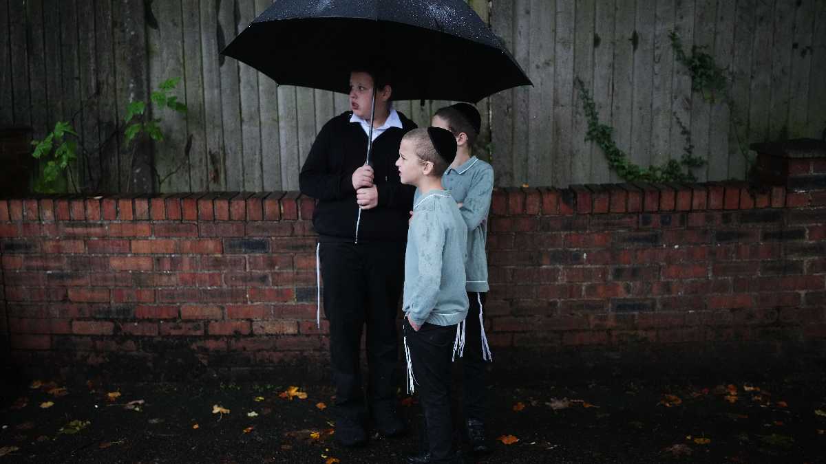 Immagine di Ebrei sotto attacco. “Se ce ne andiamo, l’Inghilterra è finita”. Intervista a Dominic Green